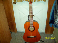 For Sale:- Classical Guitar