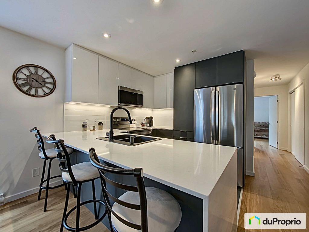 $599,900 - Condominium in Mercier / Hochelaga / Maisonneuve — photo 1