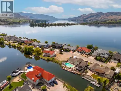 WATERFRONT BUILD OPPORTUNITY ON PRESTIGIOUS SOLANA BAY. This flat 0.2-acre waterfront lot comes with...