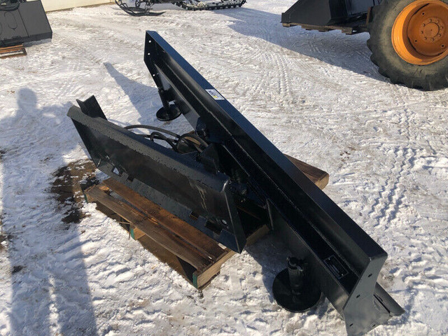 Skid steer attachments, brush cutters, pallet forks,buckets, etc in Farming Equipment in Saskatoon - Image 2