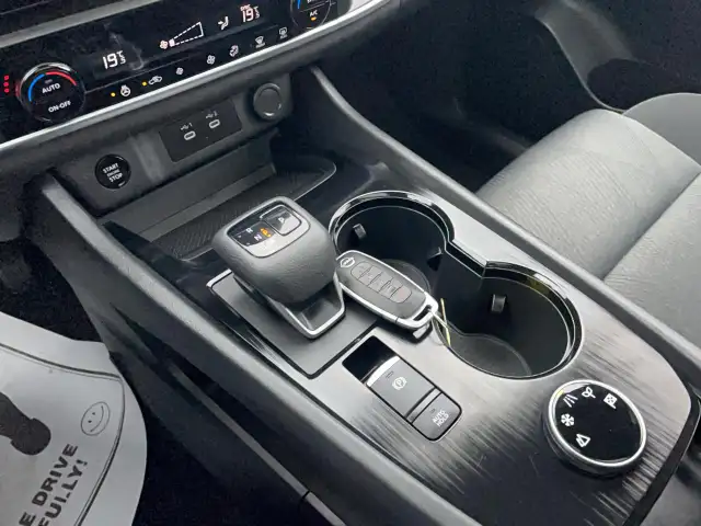 2025 Nissan Rogue AWD SV Moonroof in Cars & Trucks in Delta/Surrey/Langley - Image 25