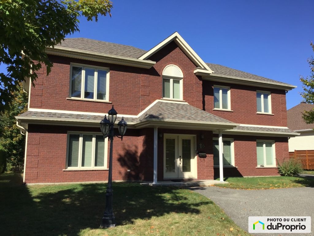 $670,000 - 2 Storey for sale in Magog — photo 1