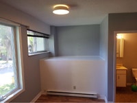 Welcome to 28 Gilmour Street! 1 &2 Bedroom Apartment Available Now. This bright, quiet one-bedroom a... (image 2)