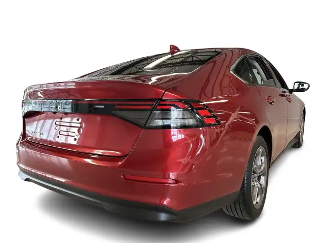 2023 Honda Accord Sedan EX, Carplay, Bluetooth, Caméra, Phares à in Cars & Trucks in City of Montréal - Image 14