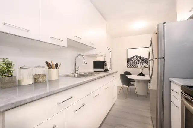 Landmark Towers - 2 Bedroom Apartment for Rent in Long Term Rentals in London - Image 4