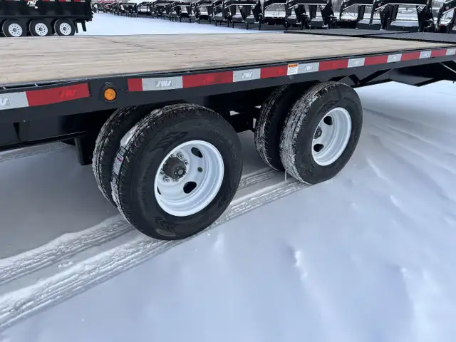 2026 SWS 36' Gooseneck Trailer (2) 10K Axles in Farming Equipment in Edmonton - Image 4
