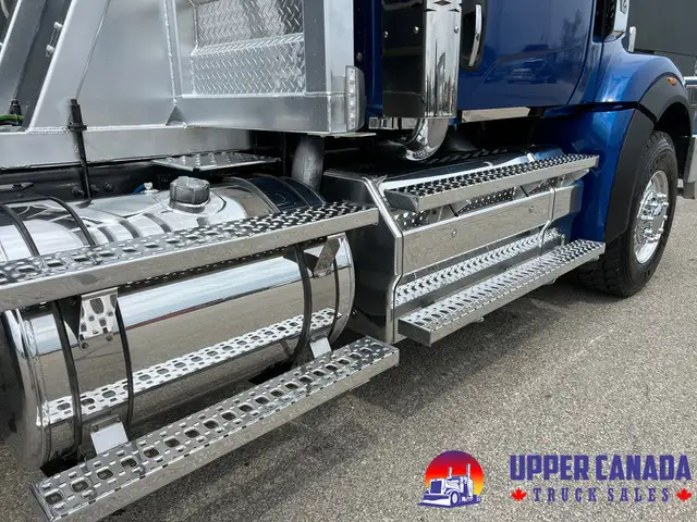 2024 Western Star 49X Tri-Drive in Heavy Trucks in Barrie - Image 14