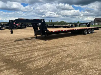 NEW 2027 SWS 8.5 x 40' Gooseneck Trailer Tri Dual Axle 3 x 10,000 lb Axles w/ Electric Brakes on all...