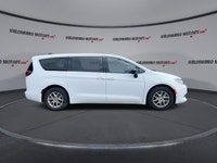 The used 2024 Chrysler Grand Caravan SXT 2WD is built for busy family life and daily comfort. This m... (image 8)