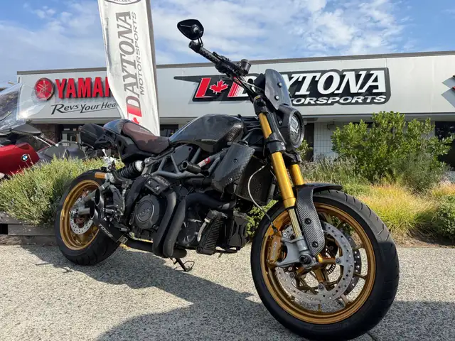 2023 Indian FTR R Carbon Fiber in Street, Cruisers & Choppers in Vancouver - Image 8