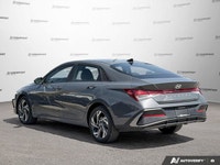 Crowfoot Hyundai, AMVIC Licensed Dealer Mileage: 18,463 km History: No accidents, One Owner Experien... (image 2)