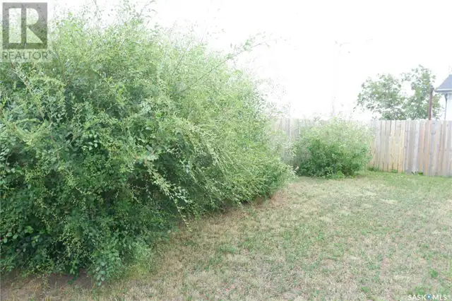 67 Sunrise ESTATES Assiniboia, Saskatchewan in Houses for Sale in Moose Jaw - Image 31