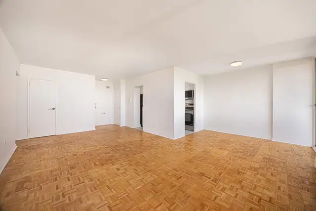 1 Bedroom Apartment for Rent - 30 Esterbrooke Avenue in Long Term Rentals in City of Toronto - Image 10