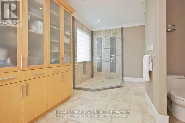 3886 ARMITAGE AVENUE Ottawa, Ontario in Houses for Sale in Ottawa - Image 25