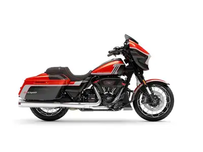 2024 Harley-Davidson FLHXSE 2024 Harley-Davidson FLHXSE CVO Street Glide Venez rencontrer nos expert...