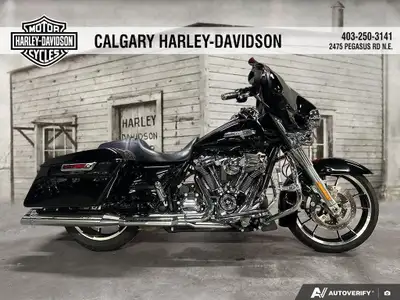 2021 Harley-Davidson FLHX Financing & Shipping Options are Available here at Calgary Harley-Davidson...