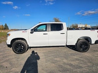 2024 Chevrolet Silverado 1500 LT Trail Boss 4WD with only 22,844 km! Clean history with no accidents... (image 7)