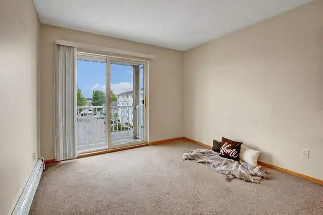 2 Bed x 1 Bath Apartment for Rent on Highland Blvd W. | $1355.00 in Long Term Rentals in Lethbridge - Image 10