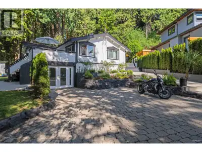 Rare opportunity to own a beautifully renovated family home in one of North Vancouver´s most sought-...