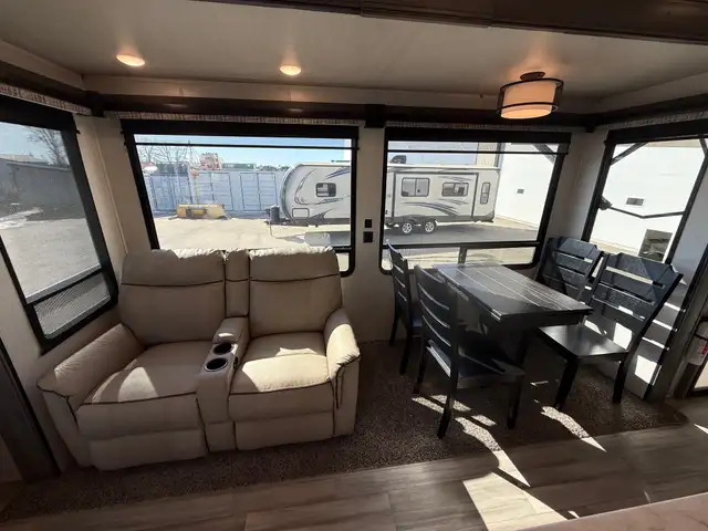 2022 Forest River Cedar Creek Cottage 40CDL in Travel Trailers & Campers in St. Albert - Image 16