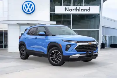 Navigate with confidence and exceptional comfort in this near-new 2024 Chevrolet Trailblazer LT Spor...