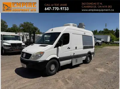 3.0L DIESEL ENGINE - FRIDGE - GRILL - WARMER - GENERATOR - FIRE SUPPRESSION SYSTEM - VERY GOOD CONDI...