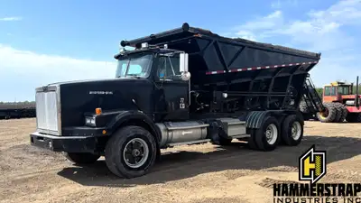 1994 WESTERN STAR 4964S Gravel Sand Rock Stone Spreader Slinger Conveyor Weeping Tile Truck Detroit...