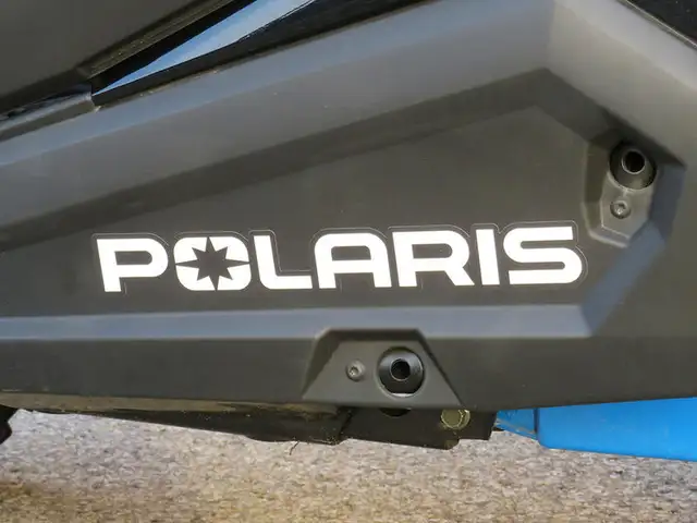 2022 Polaris RZR XP 1000 Premium in ATVs in Cambridge - Image 12