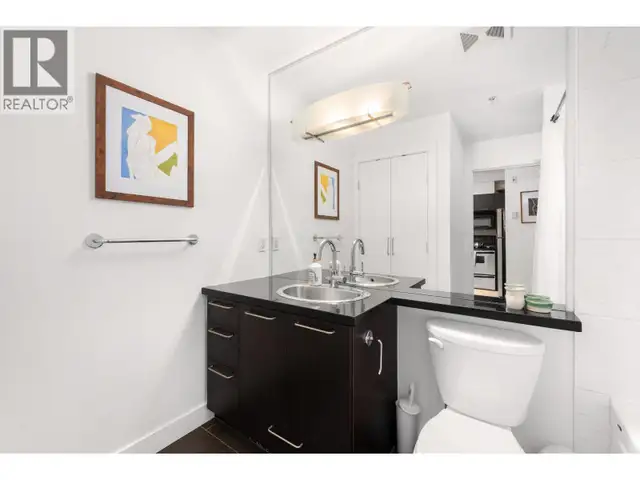 212 205 E 10TH AVENUE Vancouver, British Columbia in Condos for Sale in Vancouver - Image 17