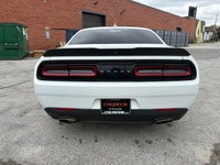 2019 DODGE CHALLENGER SXT PREMIUM PACKAGE BRIGHT WHITE ON BLACK LEATHER / GLOSS BLACK WHEELS WHEELS... (image 3)