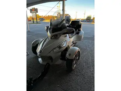 2012 Can-Am Spyder RT-LTD 991 À vendre : Can-Am Spyder RT Limited 2012 (SE5) Découvrez le parfait mé...