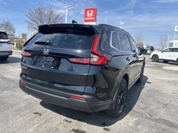 Imagine every journey, whether a daily commute or a weekend getaway, elevated in the 2024 Honda CR-V... (image 4)
