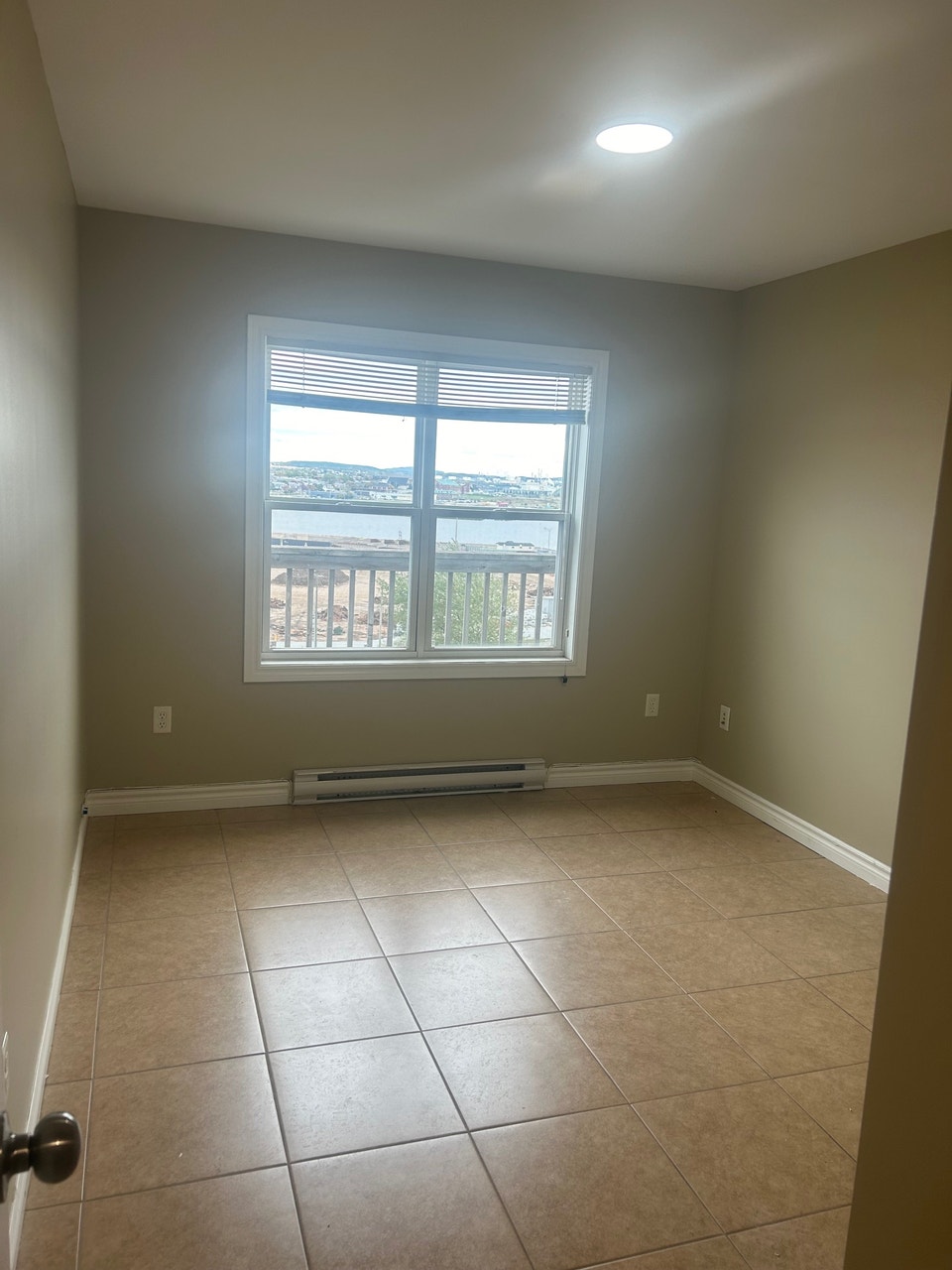 Multiple 2 bedroom units Lower West - 30 Blue Rock Court 5