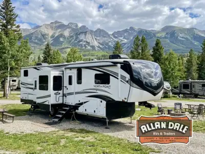 Jayco North Point fifth wheel 380RKGS highlights: Middle Living Area Rear Kitchen Breakfast Bar Top...