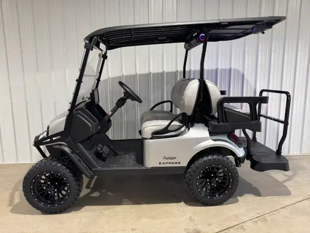 2026 EZGO EXPRESS S4 SUMMIT XT in ATVs in Vernon - Image 12