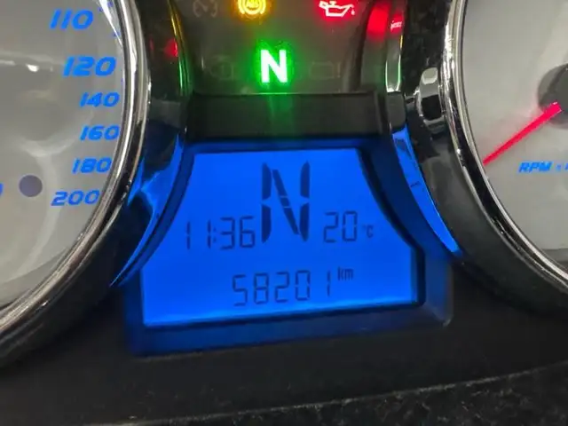 2013 Victory Motorcycles Cross Country ABS in Street, Cruisers & Choppers in Drummondville - Image 13