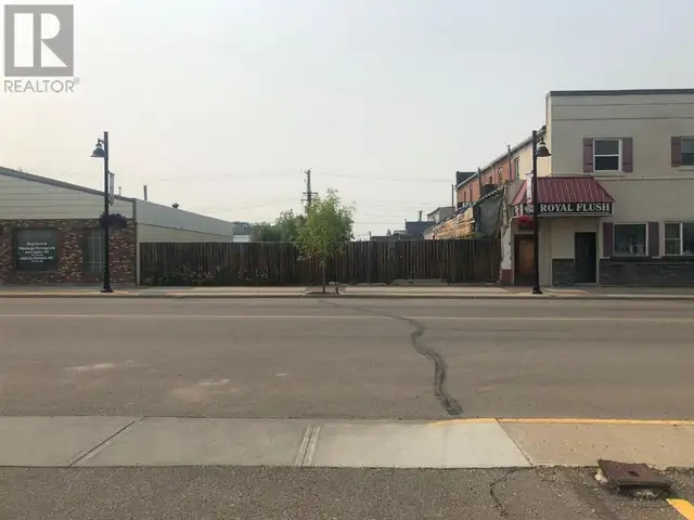 4912 50 Street Ponoka, Alberta in Land for Sale in Edmonton - Image 3