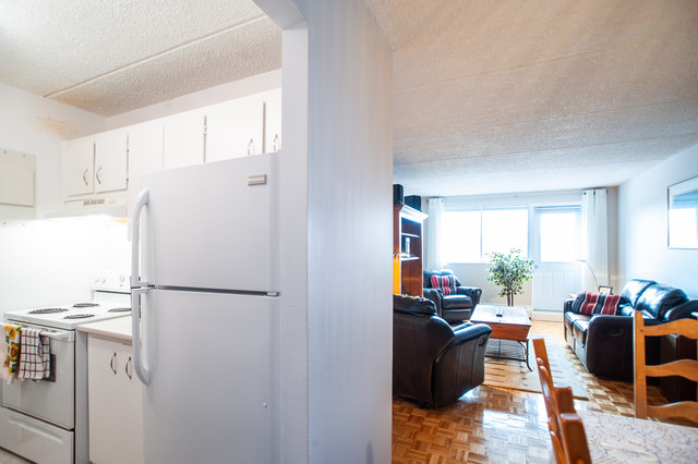 Spacious 3.5 all included in St-Lambert - AVAILABLE and JULY 1st dans Locations longue durée  à Longueuil/Rive Sud