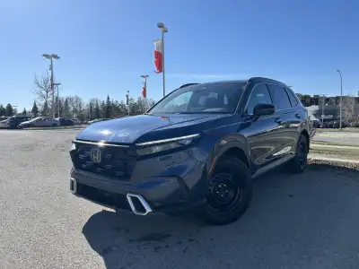 2023 Honda CR-V Hybrid Touring 2.0L ALL MAINTENANCE UP TO DATE, and we have reconditioned the vehicl...