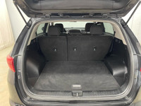Looking for a sleek and reliable SUV that's ready for anything? Check out this stunning 2019 Kia Spo... (image 5)