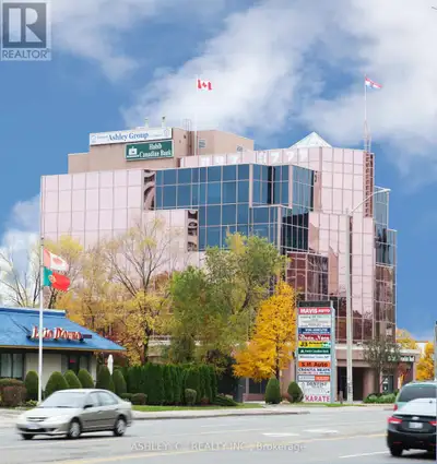 ***Exceptional leasing opportunity in a clean, well-maintained commercial building. Located on the 4...
