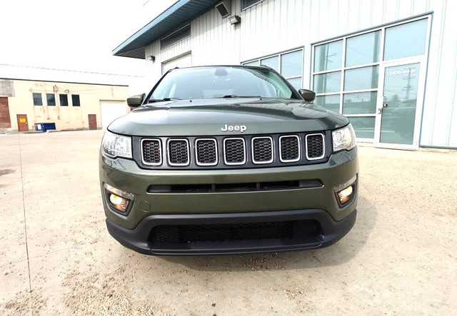 2018 Jeep COMPASS LATITUDE  NORTH-4WD-LEATHER-B/CAMERA-NAVI in Cars & Trucks in Edmonton - Image 3