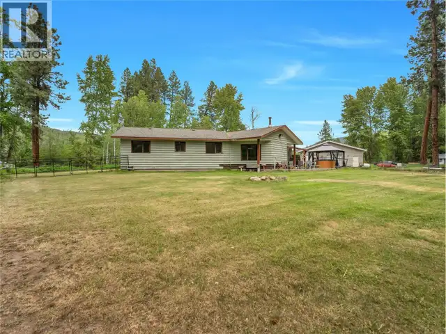 2035 Princeton Summerland Road Princeton, British Columbia in Land for Sale in Penticton - Image 5