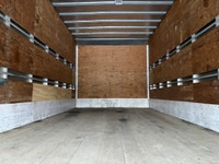2019 Hino 195 Ryder Stock ID: 834898 Transmission Type/Speed: AUTO 6 Engine: DIESEL J05E-TP '17 210/... (image 9)