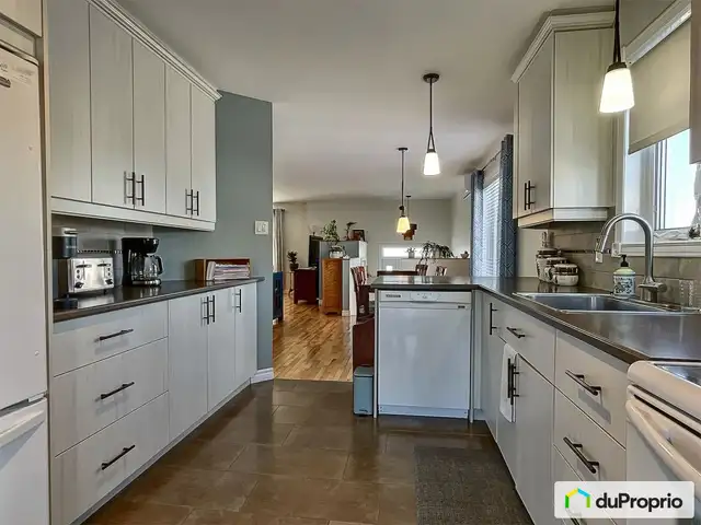 $389,900 - Semi-detached in Chicoutimi (Chicoutimi-Nord) in Houses for Sale in Saguenay - Image 7