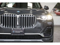 2022 BMW X7 xDrive40i 3.0L I6 DOHC 24V AWD 8-Speed Automatic EXTERIOR - DRAVIT GREY METALLIC INTERIO... (image 4)