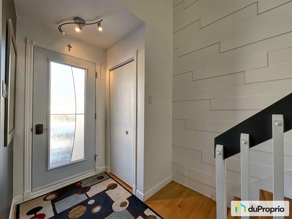$573,500 - Split Level in Trois-Rivières (Trois-Rivières-Ouest) — photo 2