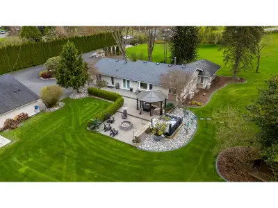 Once in a lifetime opportunity to own a piece of this 5.14 acre renovated Rancher w shop in beautifu...