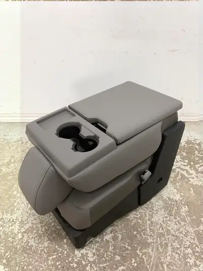 call or text 905-259-8027 or email truckseatwarehouse@gmail.com Grey vinyl center fold down seat con...