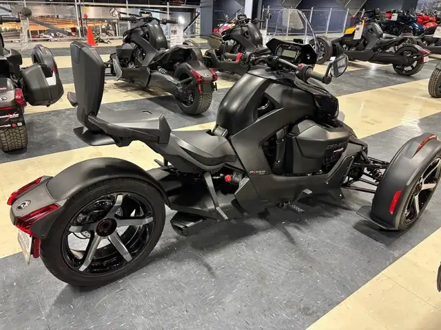 2024 Can-Am ryker sport in Street, Cruisers & Choppers in Québec City - Image 2